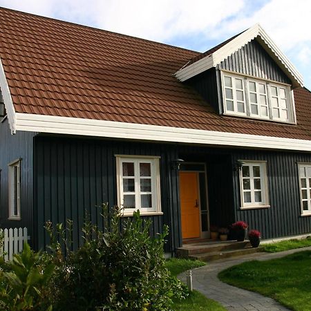 Guesthouse Heba Stokkseyri Екстериор снимка