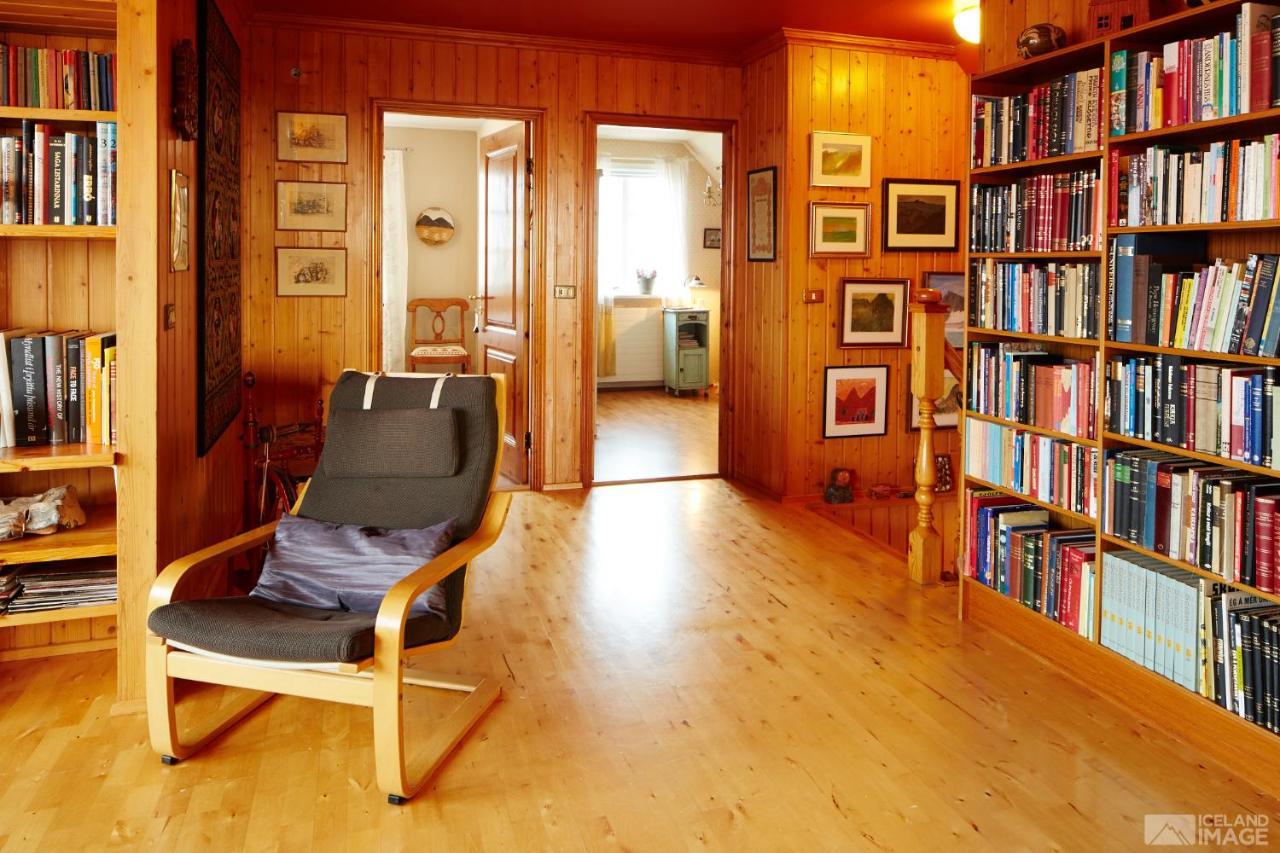Guesthouse Heba Stokkseyri Екстериор снимка
