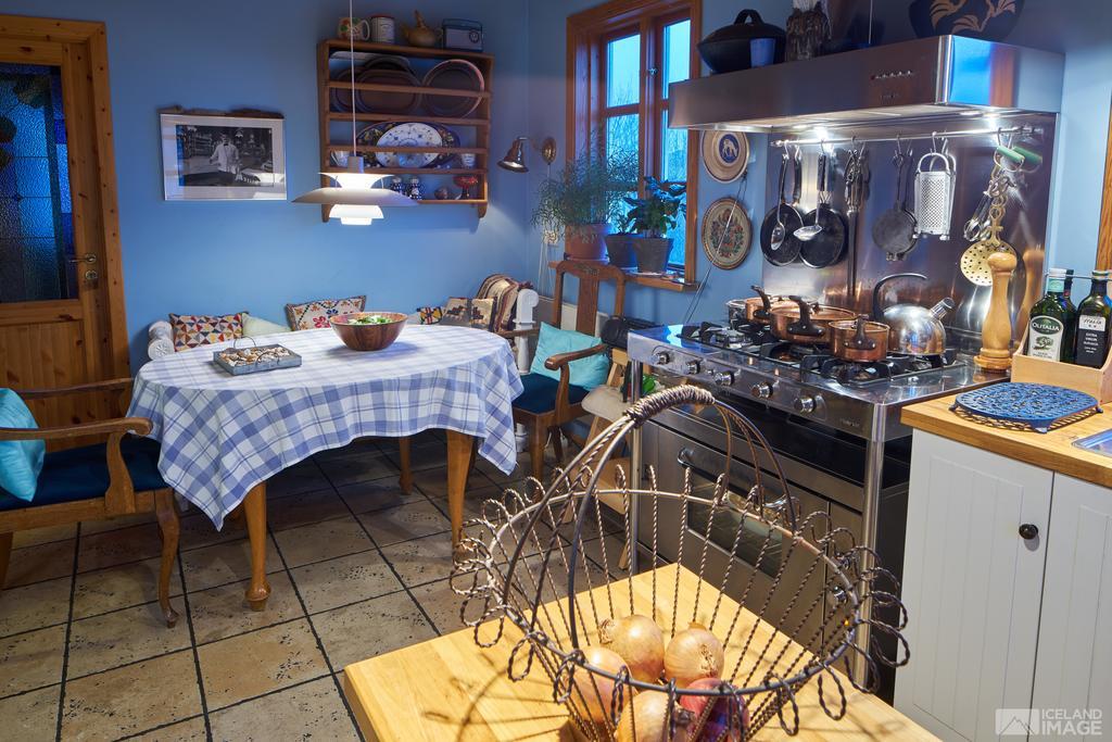 Guesthouse Heba Stokkseyri Екстериор снимка
