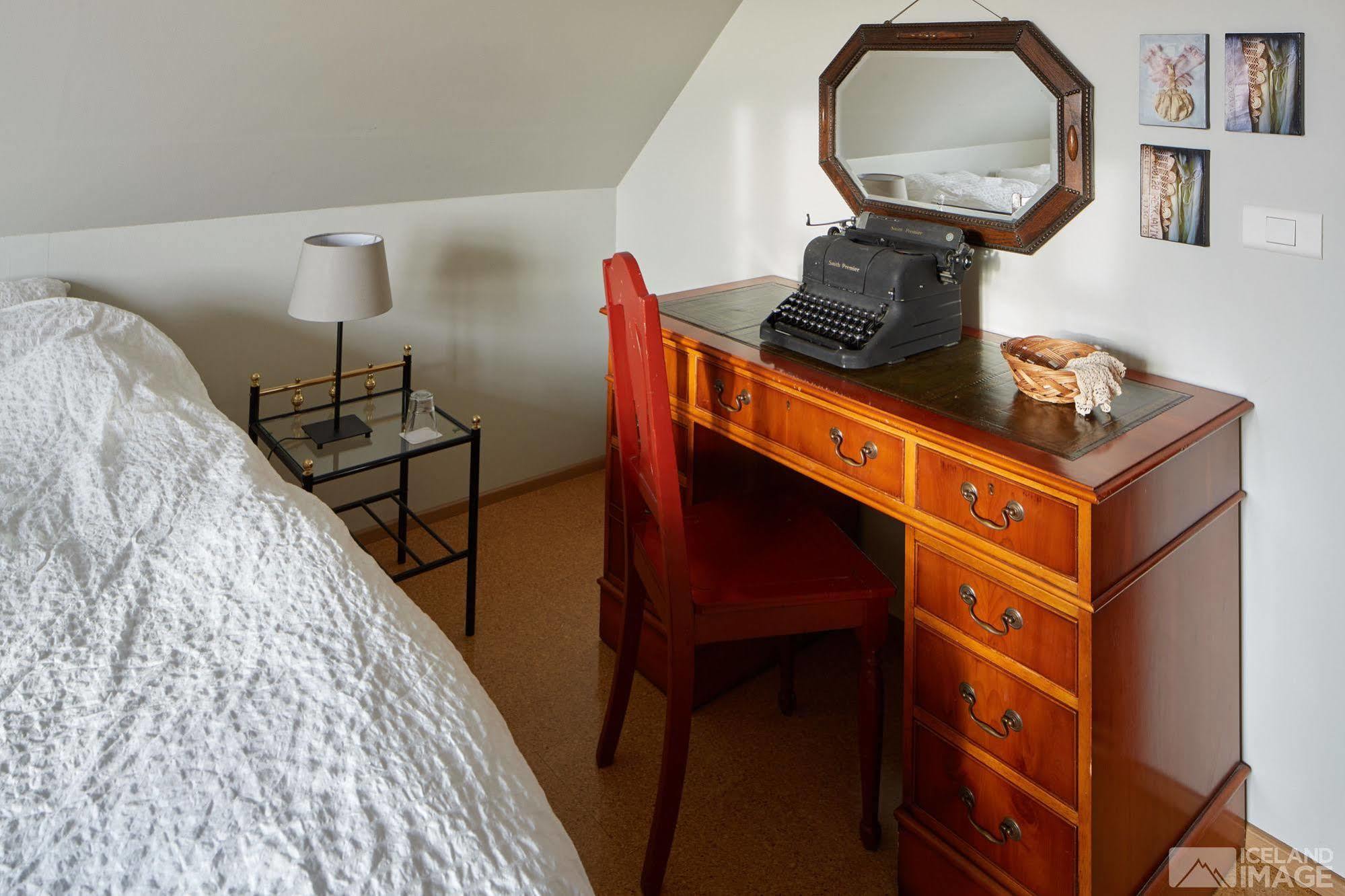 Guesthouse Heba Stokkseyri Екстериор снимка