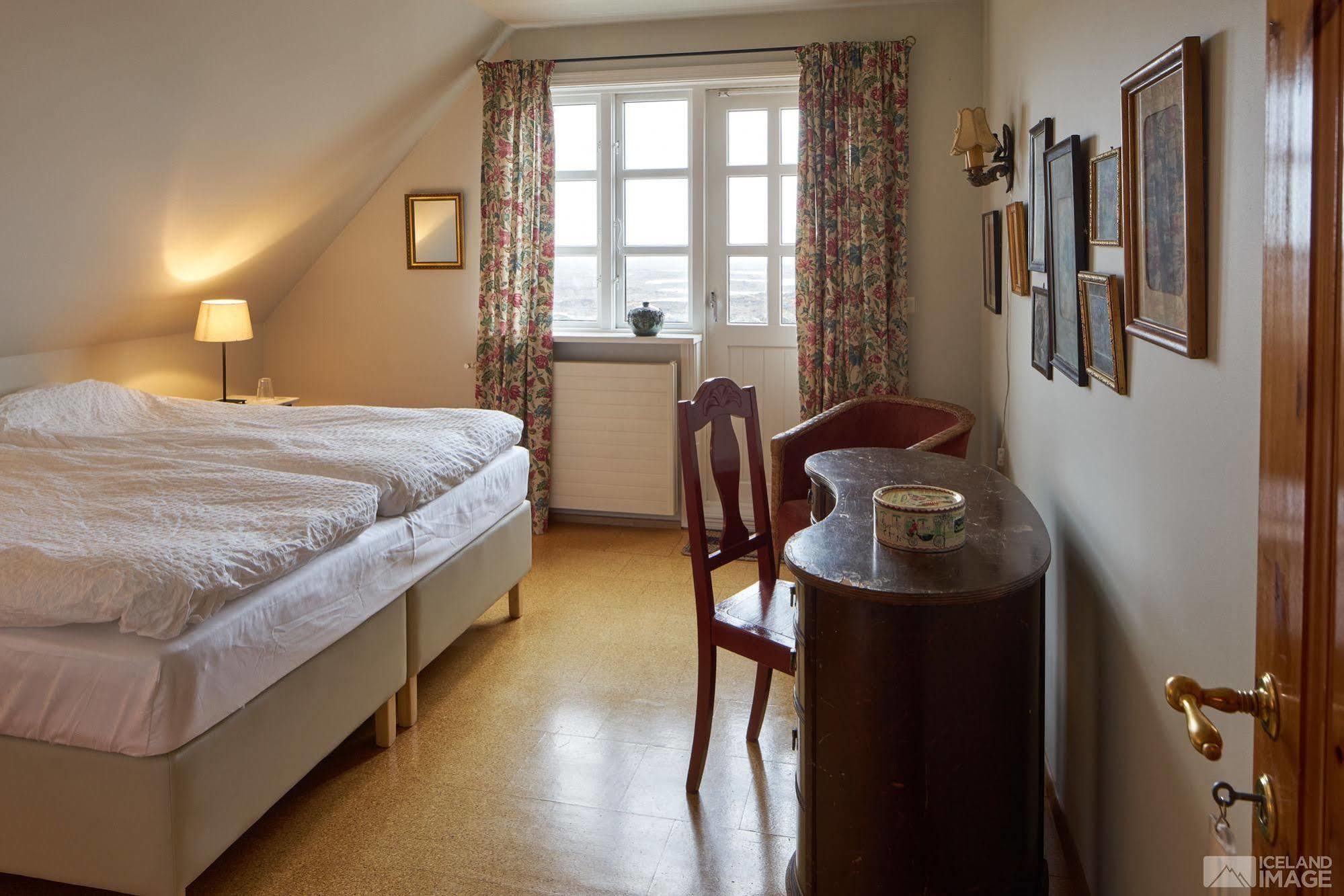 Guesthouse Heba Stokkseyri Екстериор снимка