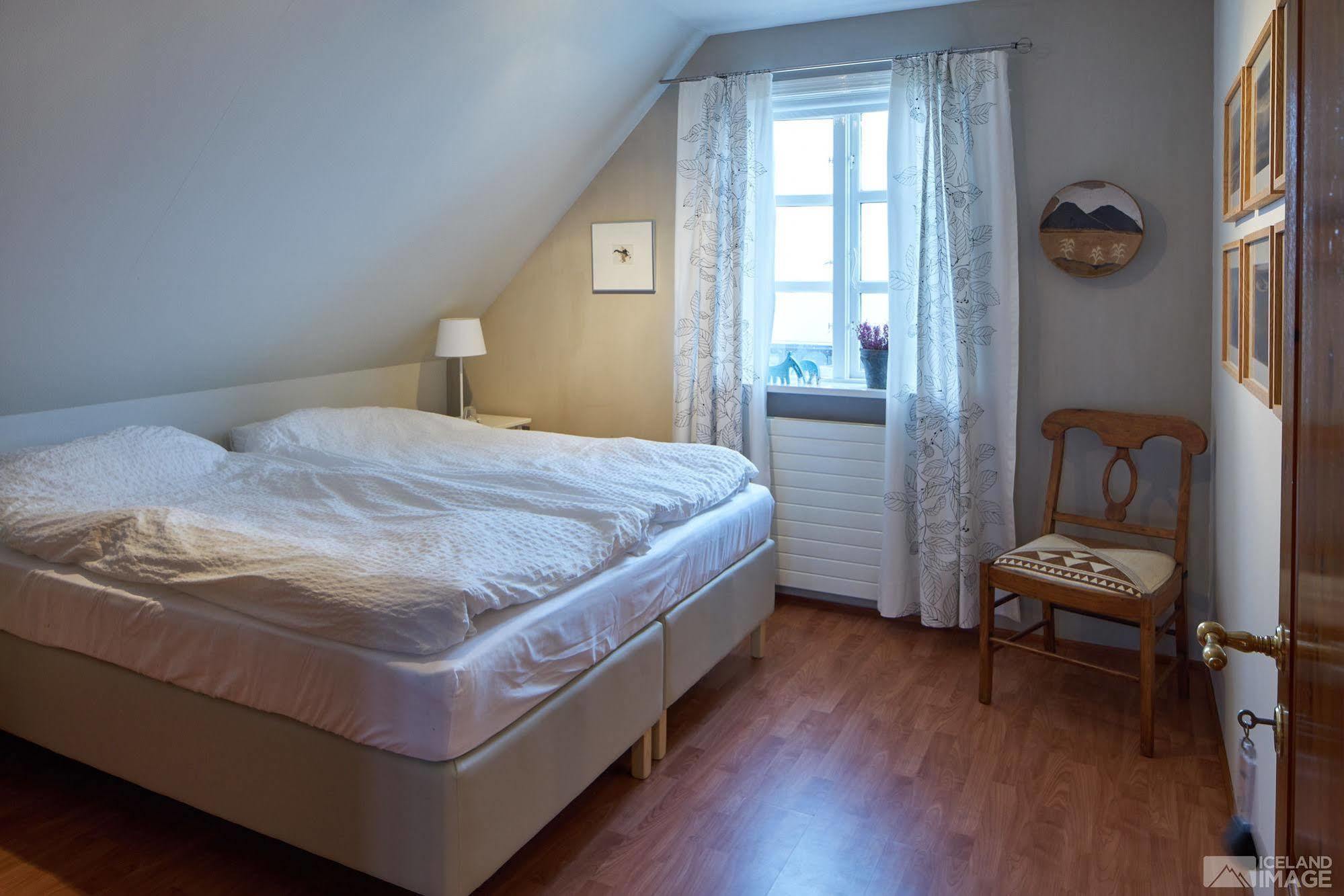 Guesthouse Heba Stokkseyri Екстериор снимка